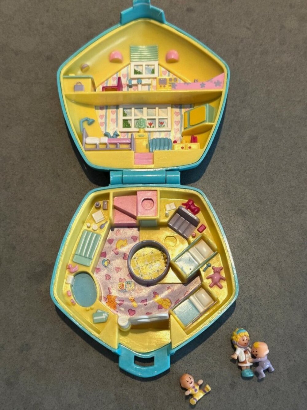 Polly Pocket Dr Polly's Baby Care Centre BLUE Variant Nursery Bluebird 1992 Vtg